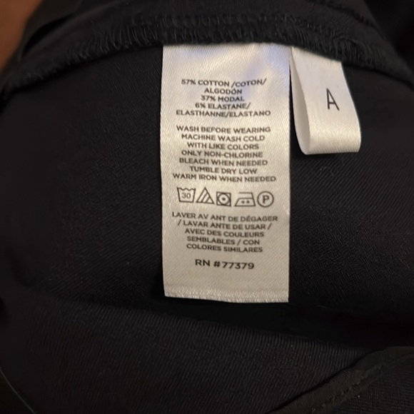 Ann Taylor | The Petite Audrey Ankle Pant in Bi-Stretch - Picture 5 of 6